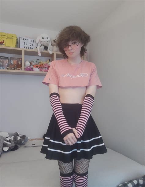 femboy lesbian Search